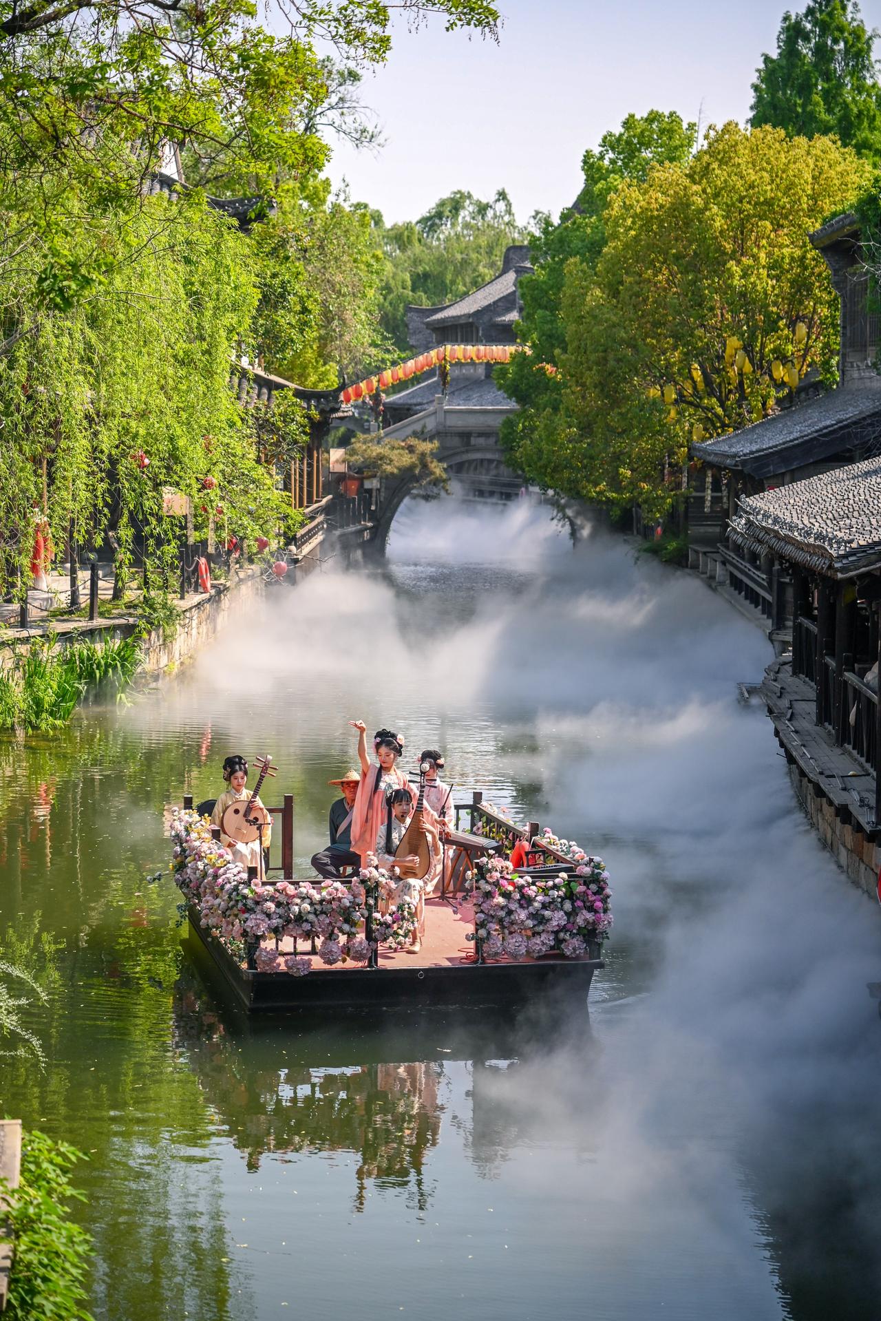 📢台儿庄国潮文化季正式开启！五一活动上新，邀你共赴一场古今之约✨

原创实拍｜