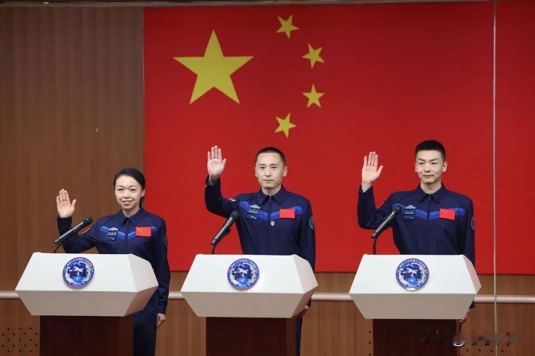 3.5小时径向对接打破技术垄断，握牢太空战略窗口：天宫空间站进入年度补给模式
2