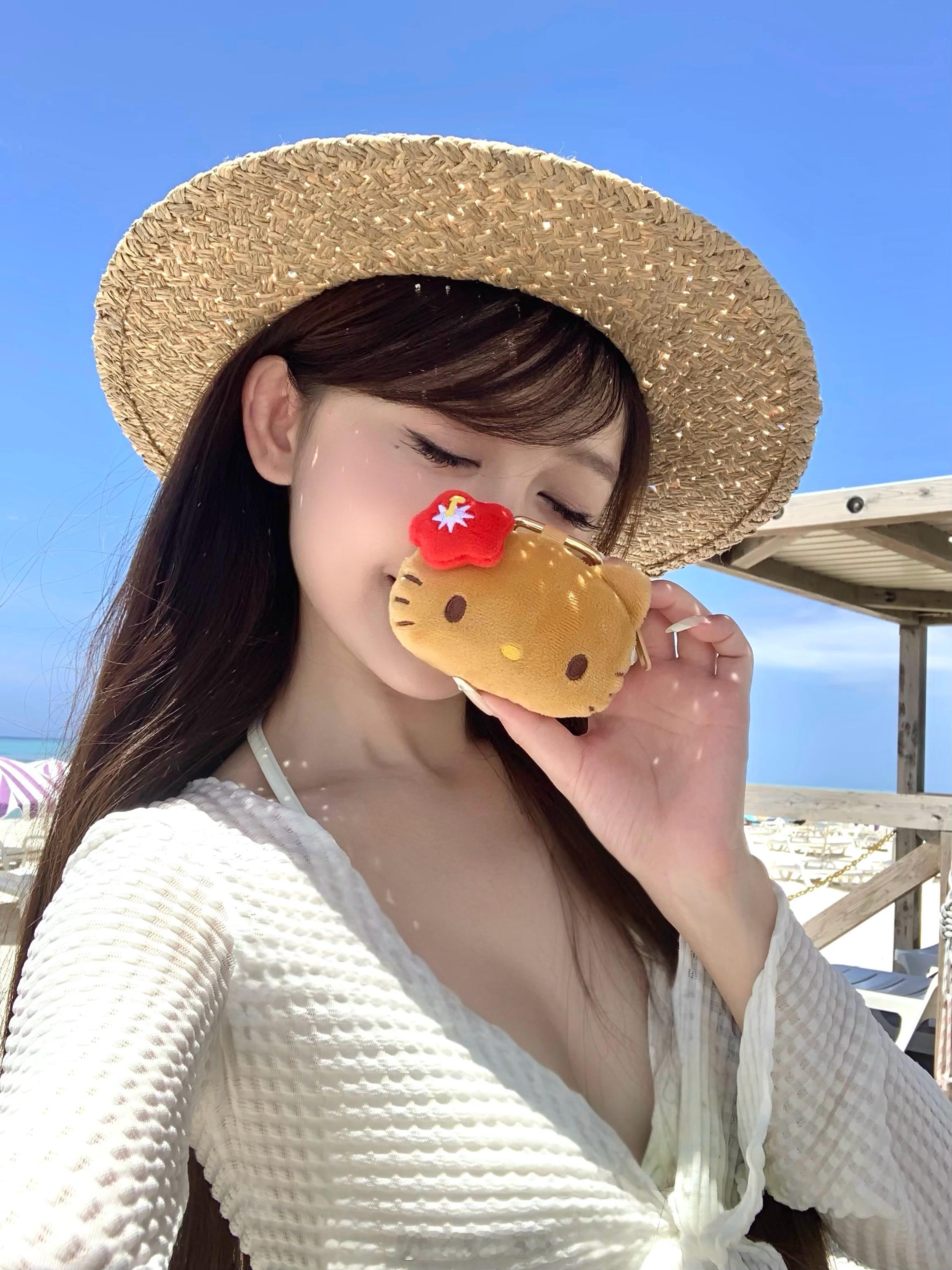 已确诊海岛型人格🏄‍♀️ ​​​