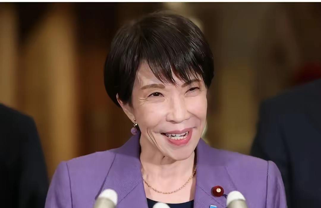 高市早苗怕啥来啥？中国27号公告发布，日本没等到中方的会面，等来了中方的制裁清单