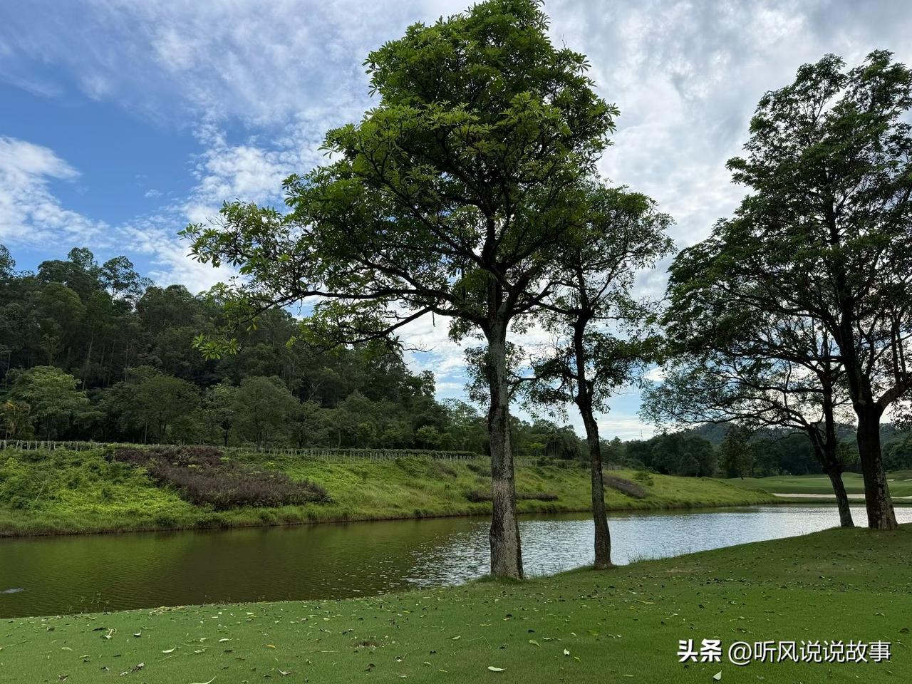 ❤️老师说一切都是最好的安排。一件事情的发生，我们怎么去对待？这是我们最好的经历