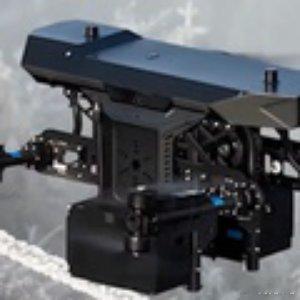 把冰除滴干干净净啊 真好哇......硬核！新款飞行除冰机器人，全链条无人化作业