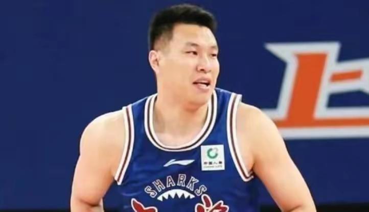 上海大胜广厦获总决赛首胜CBA总决赛首战太精彩！上海主场101-90大胜广厦拿下