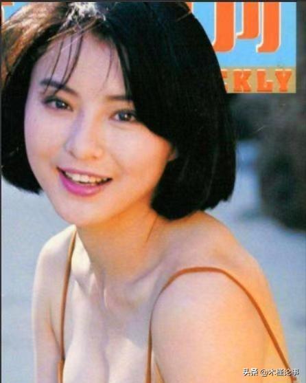 2007年，李赛凤趁丈夫出差，和体格壮硕的干儿子发生了亲密接触。正当两人关系暧昧