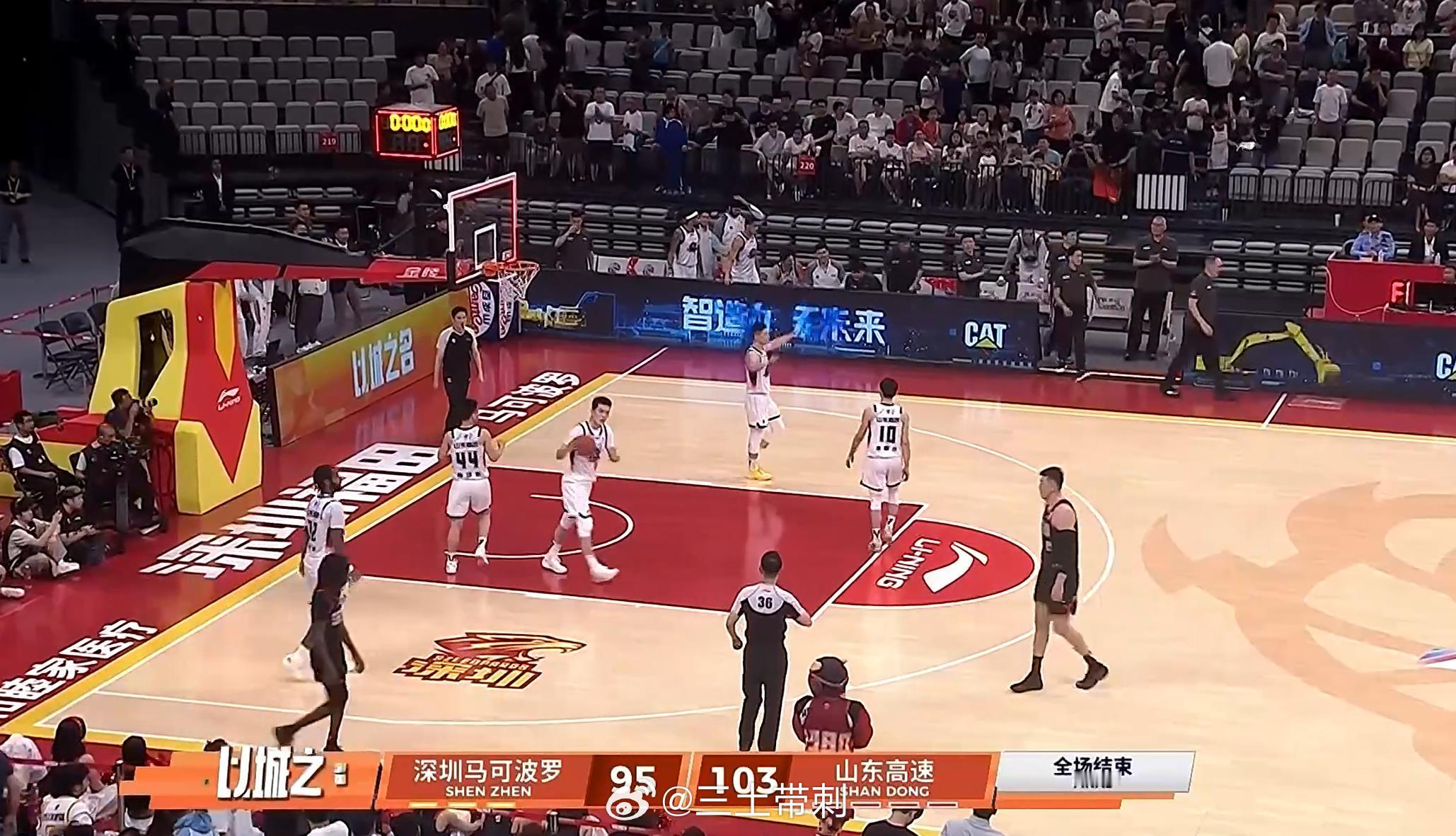 青岛男篮vs北京男篮 首钢客场拿下青岛！由于深圳输球了，首钢手握争四主动权，最后