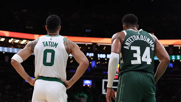 NBA记者Chris 今日参加节目时谈起了关于阿德托昆博的交易传闻：“波士顿凯尔