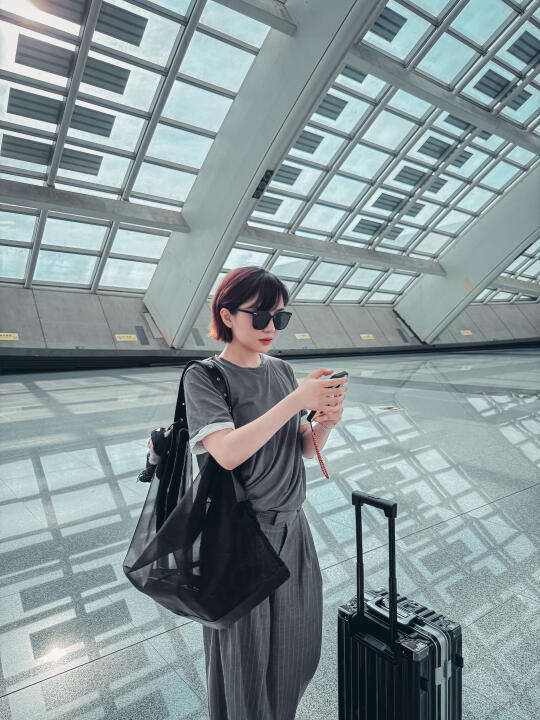 Airport Look ｜灰调叠穿术✈️慵懒又显瘦