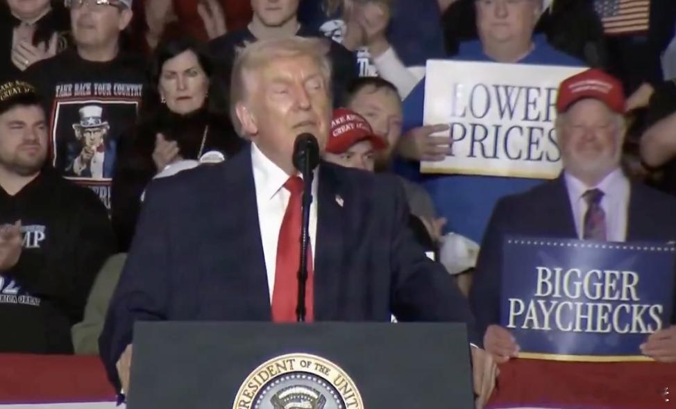 ‼️特朗普谈移民：“他们必须证明他们能热爱我们的国家，而不是仇恨我们的国家。他们