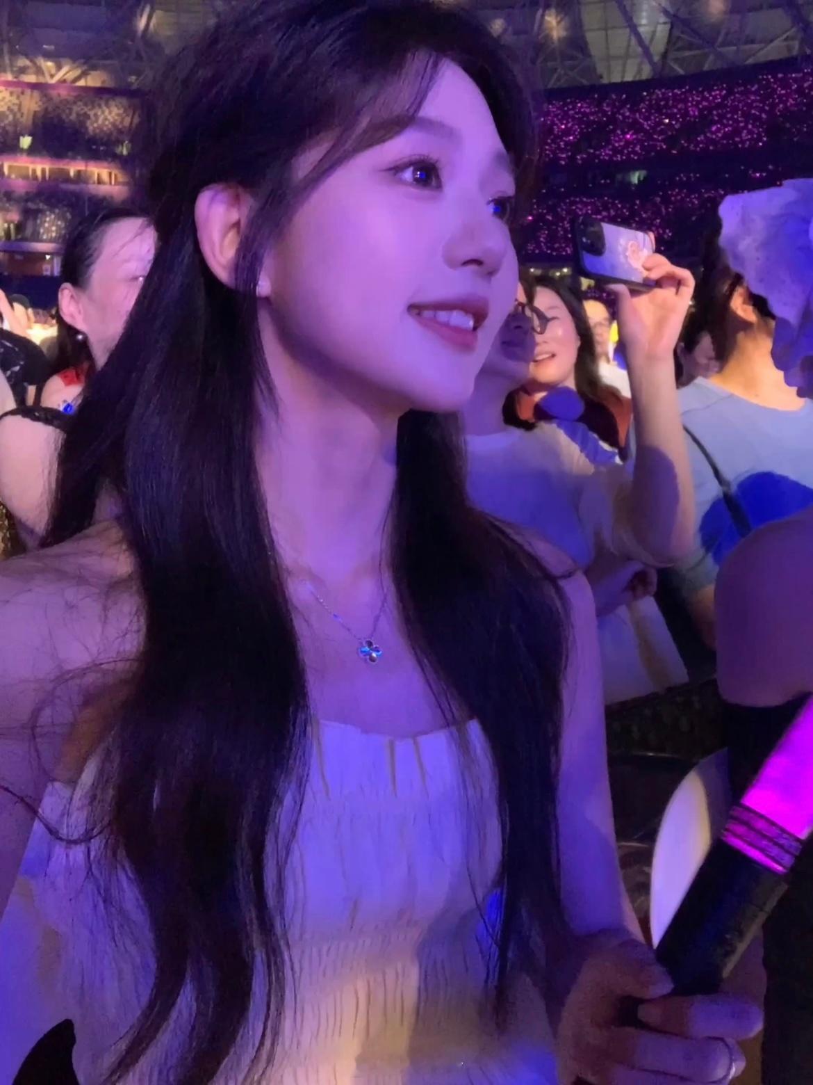 乱七八糟的漂亮🧩 ​​​