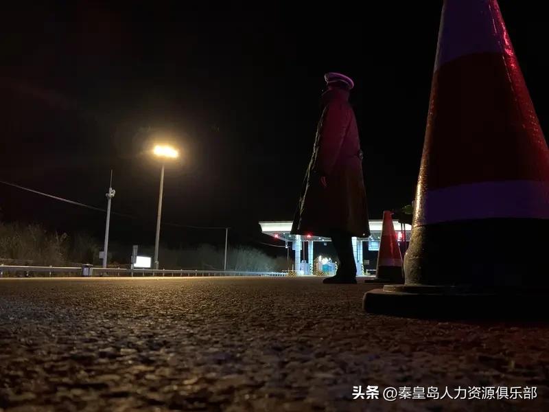 6年辅警辛酸路：社保没交，反因纹身被辞，法院还判他输！

吉林农安县有个哥们儿刘