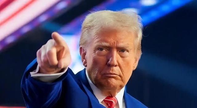 中美两国都悟到了！美国发现：只要甩开中国，它就能满世界薅羊毛，谁不服就收拾谁。而