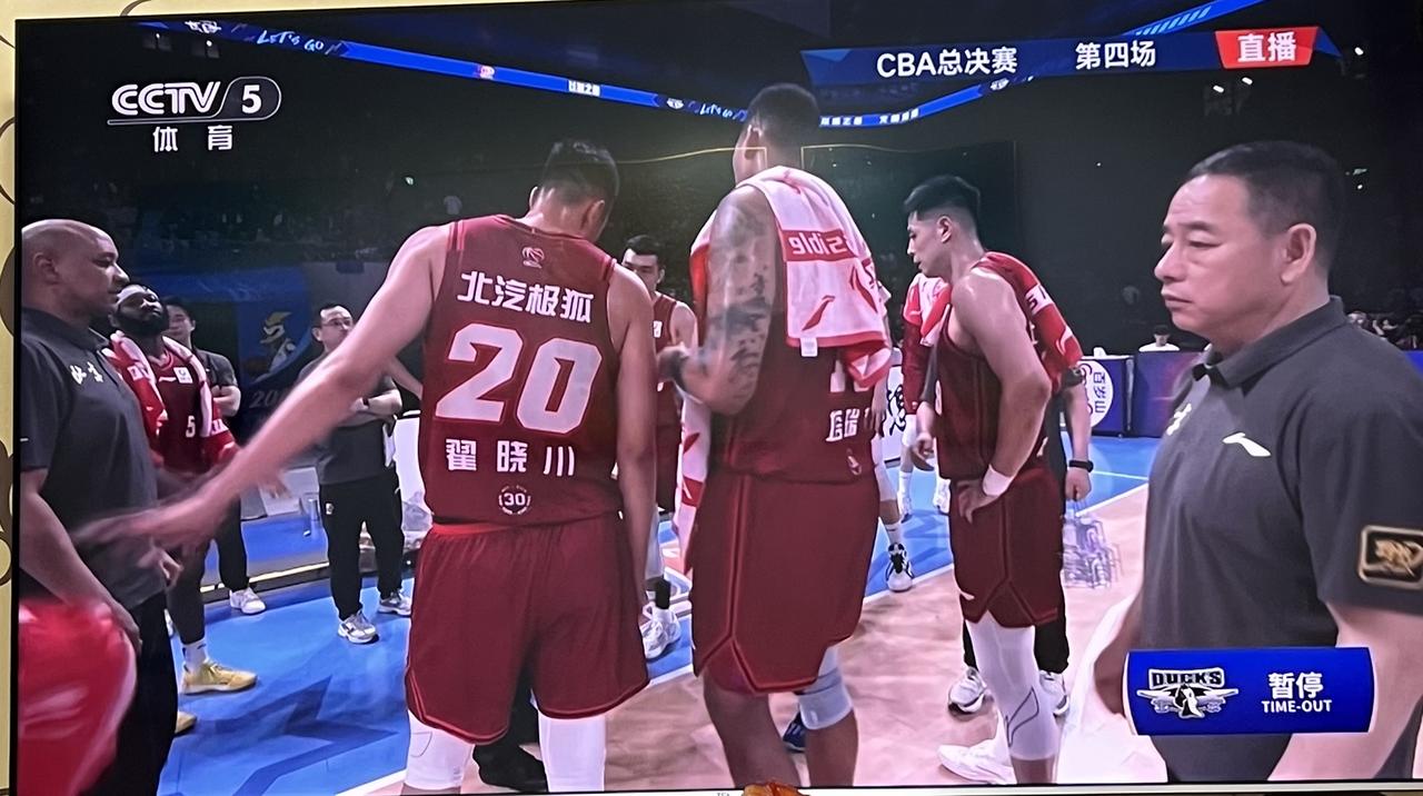 北京北汽男篮创造CBA总决赛最耻辱一战！
1、惨败32分，最大分差差点到了40分