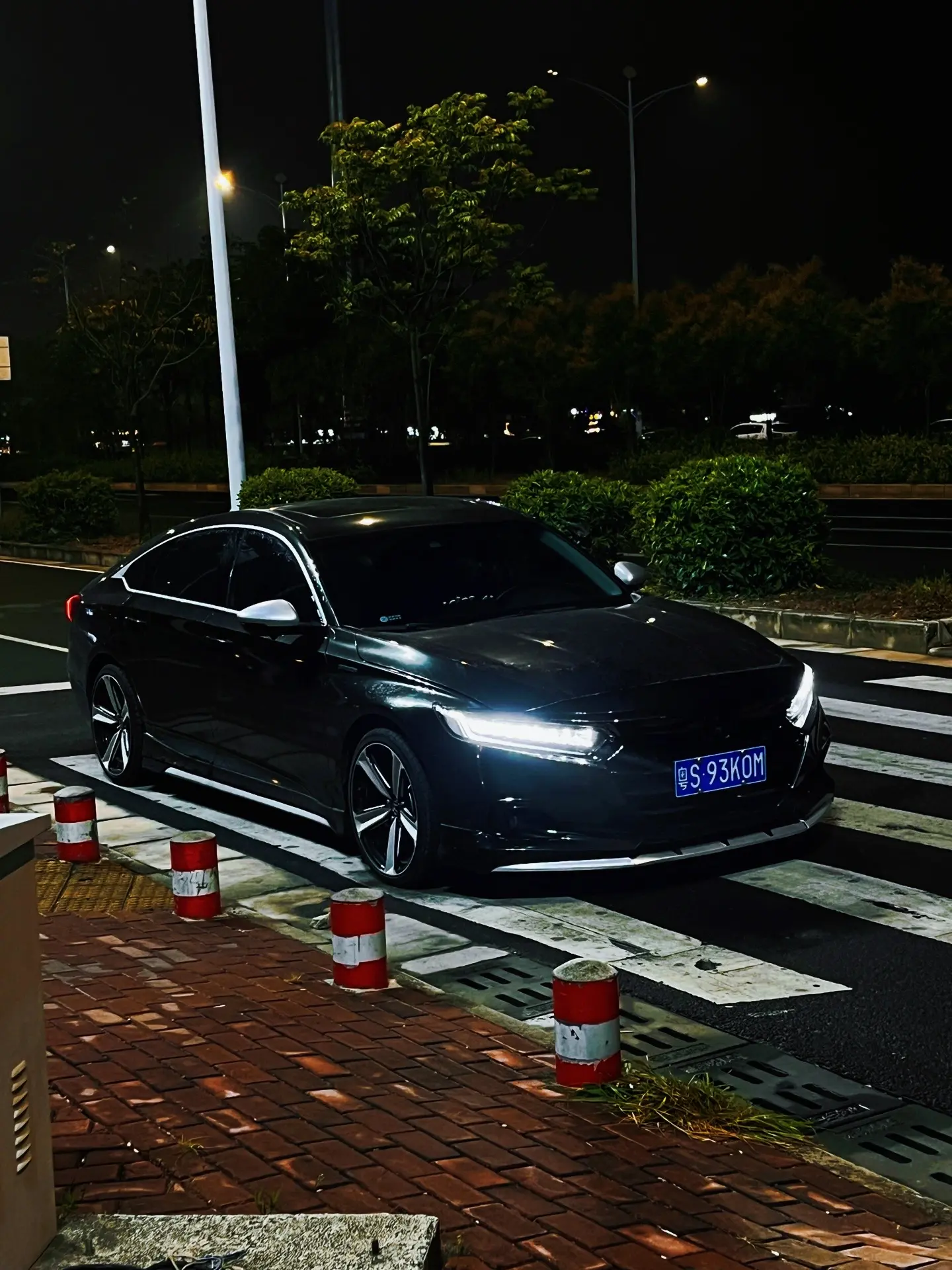 不是冰冷的机器  是我素未谋面的爱人