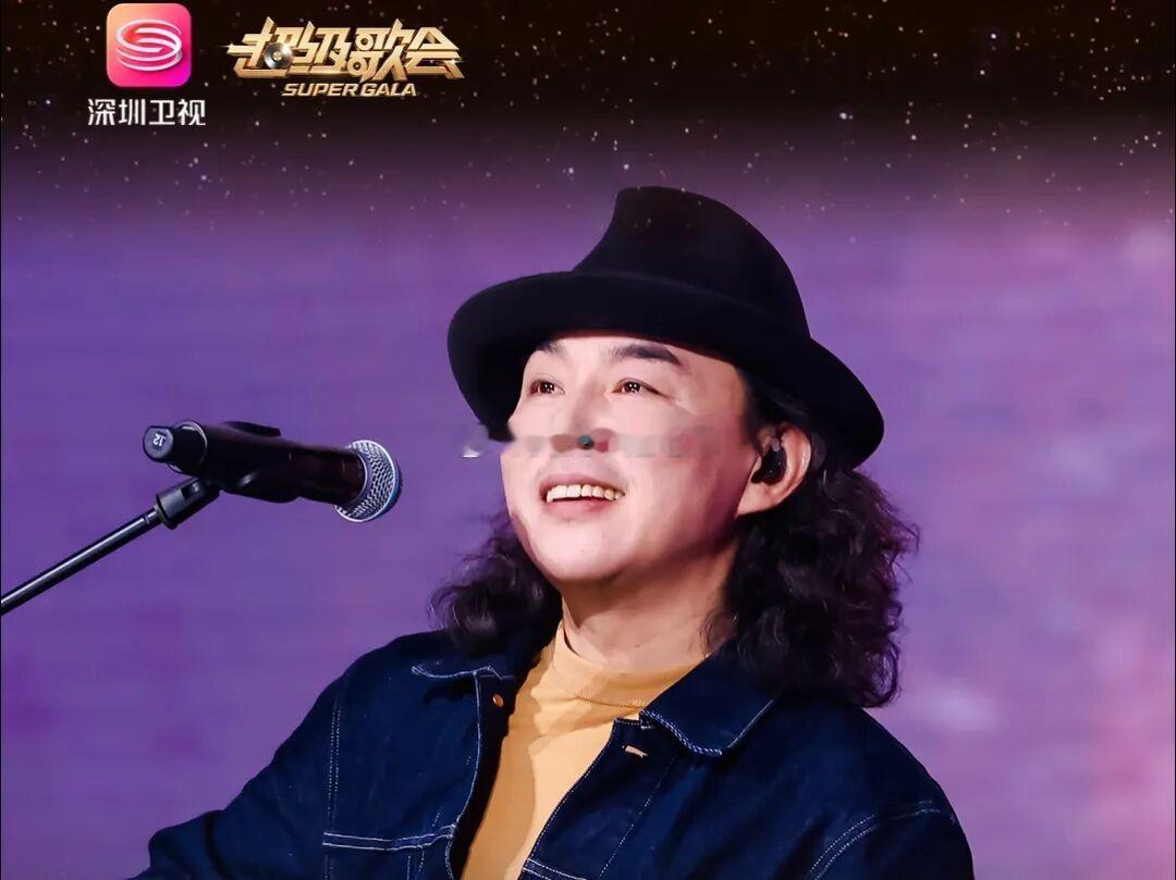 歌手赵照《当你老了》部分歌词被诉抄袭，法院一审：构成侵权，与已故诗人袁可嘉译作部