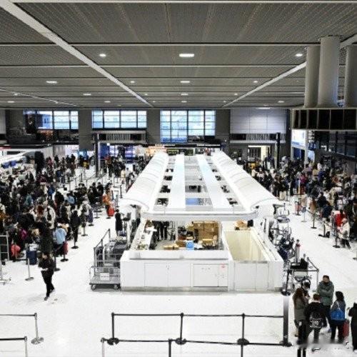 日本安检员胆肥了！偷中国老人2.9万现金被捕，嘴脸太难看
 
日本成田机场出了丢