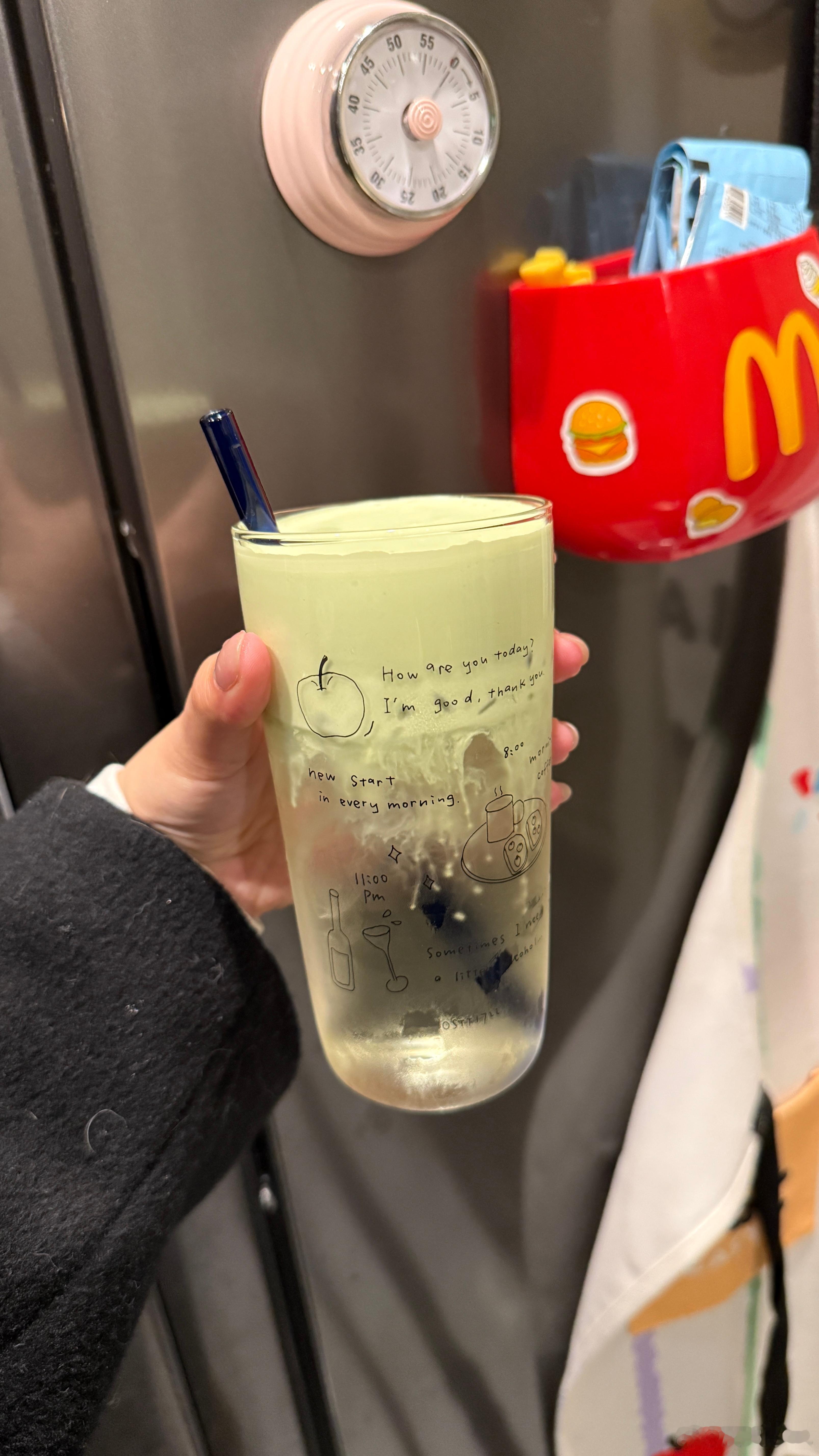 自己做的开心果茉莉椰 奶盖味道不对但还不戳好久没吃韩餐 做了新的猫眼美甲染眉膏选