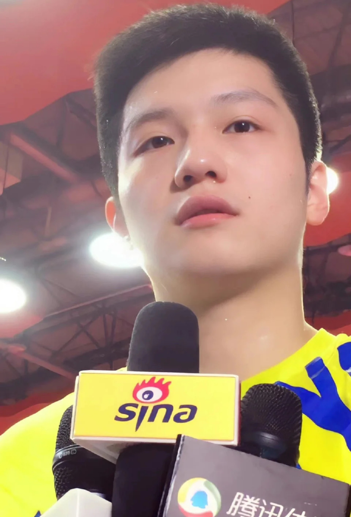 这个神奇的角度怎么还这么好看[流鼻血] ​​​