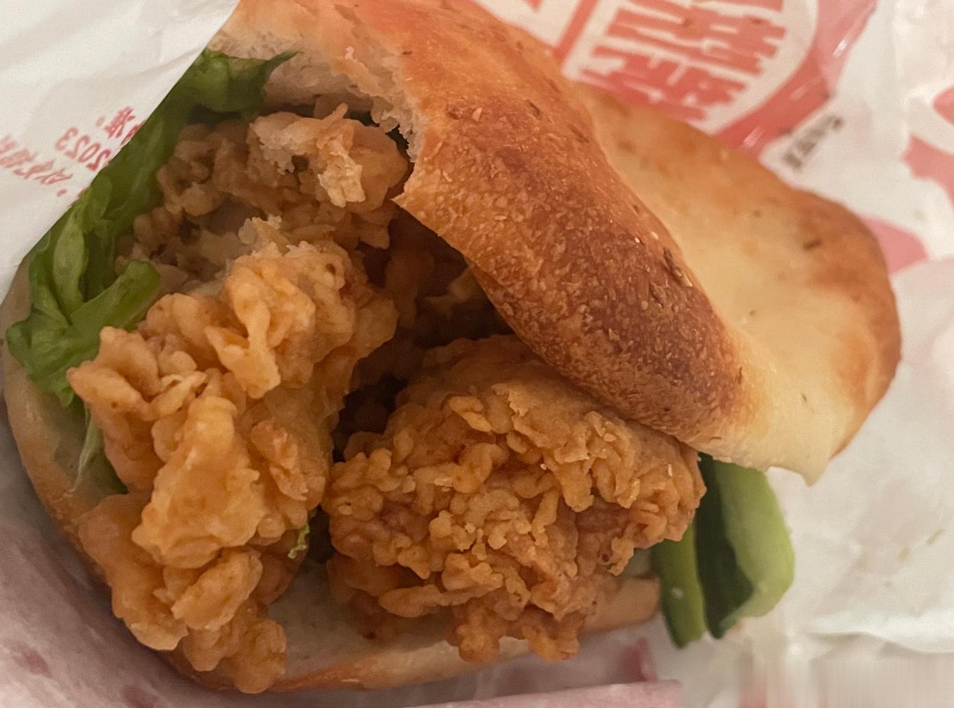 吃早饭啦再美美看个电影[羞嗒嗒][羞嗒嗒]老婆们早 ​​​