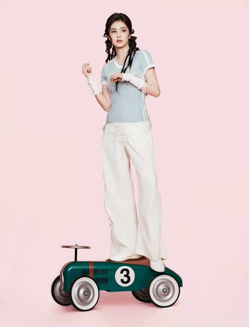 白鹿自律白鹿元气开心健康的状态 白鹿自律，白鹿元气开心健康的状态，咱就说三天瘦三