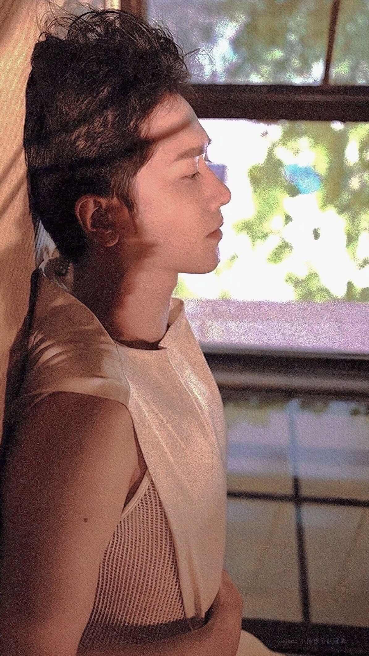 彭哥这两天你在干嘛呢？是在拍室内戏份吗？