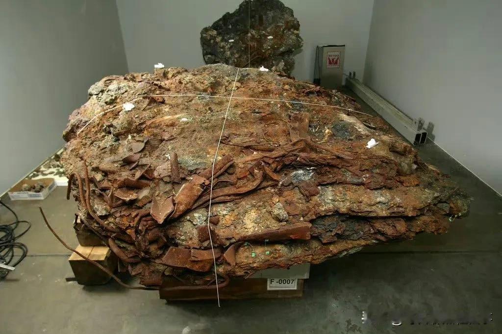美国911恐怖袭击令人扼腕叹息，但是现在也有很多人怀疑是美国自导自演，不过美国9