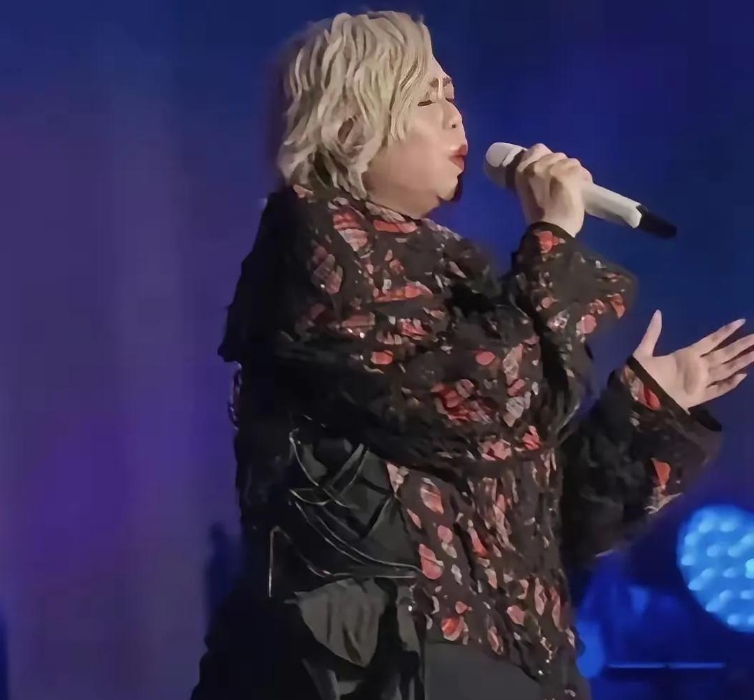 52岁的张惠妹，没错，你没看错。如今的张惠妹实力依旧强劲，实力斐然。 