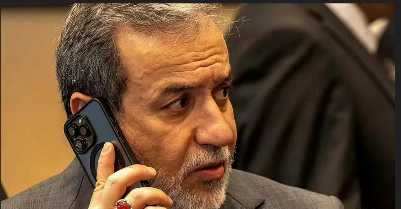 伊朗外长用某果手机打电话（参见图1~3），这也太不小心了——你看看人家以色列，内