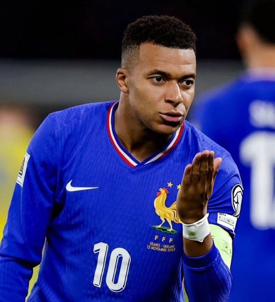 姆巴佩：“我的膝盖状况很好，好多了。恢复得相当不错，尽管我知道外界对此有很多猜测