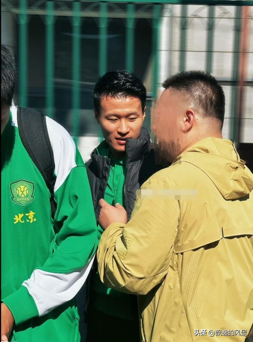 北京国安启程热身赛，林良铭随队，边路火力有望回归！间歇期不停步，北京国安奔赴天津