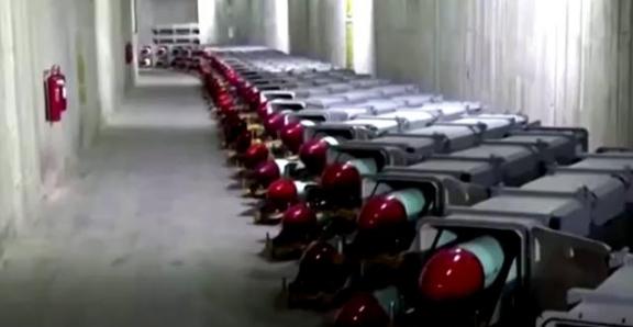 很多人看不起伊朗军事实力，伊朗军事实力实际上是这个世界上，除了中俄朝以外，最强非