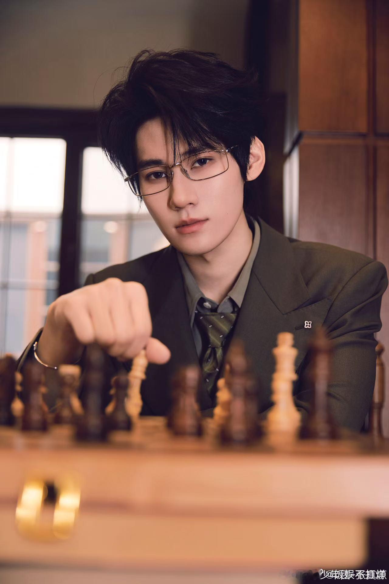 张真源跑男你知道的我从小就跟了你 跑男这么多季，这一期因为张真源，变得格外有意义