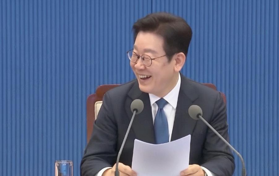 李在明太精明了，给中国上了生动一课，也令乌克兰哑口无言！
 
2026年8月9日