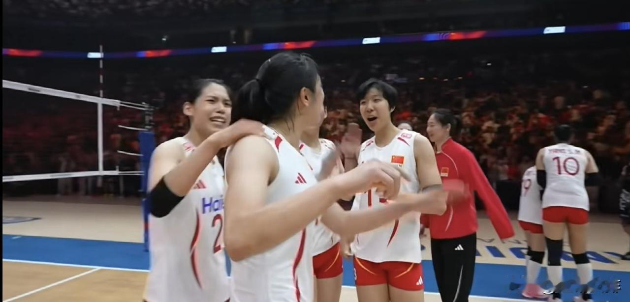 为什么说国家队已经没有李盈莹的位置了？

中国女排三胜一负后，主攻组庄雨珊李晨瑄