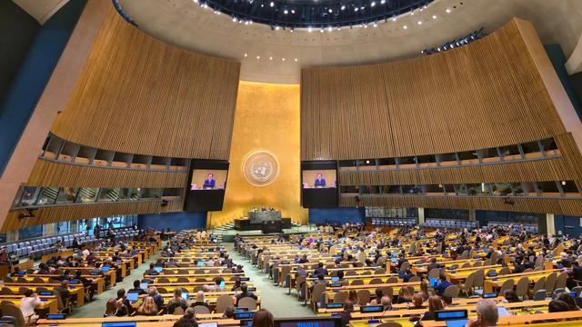 分两部分厘清事实：宪章签字顺序、网传“美国193国垫底”说法辨析
 
一、历史史