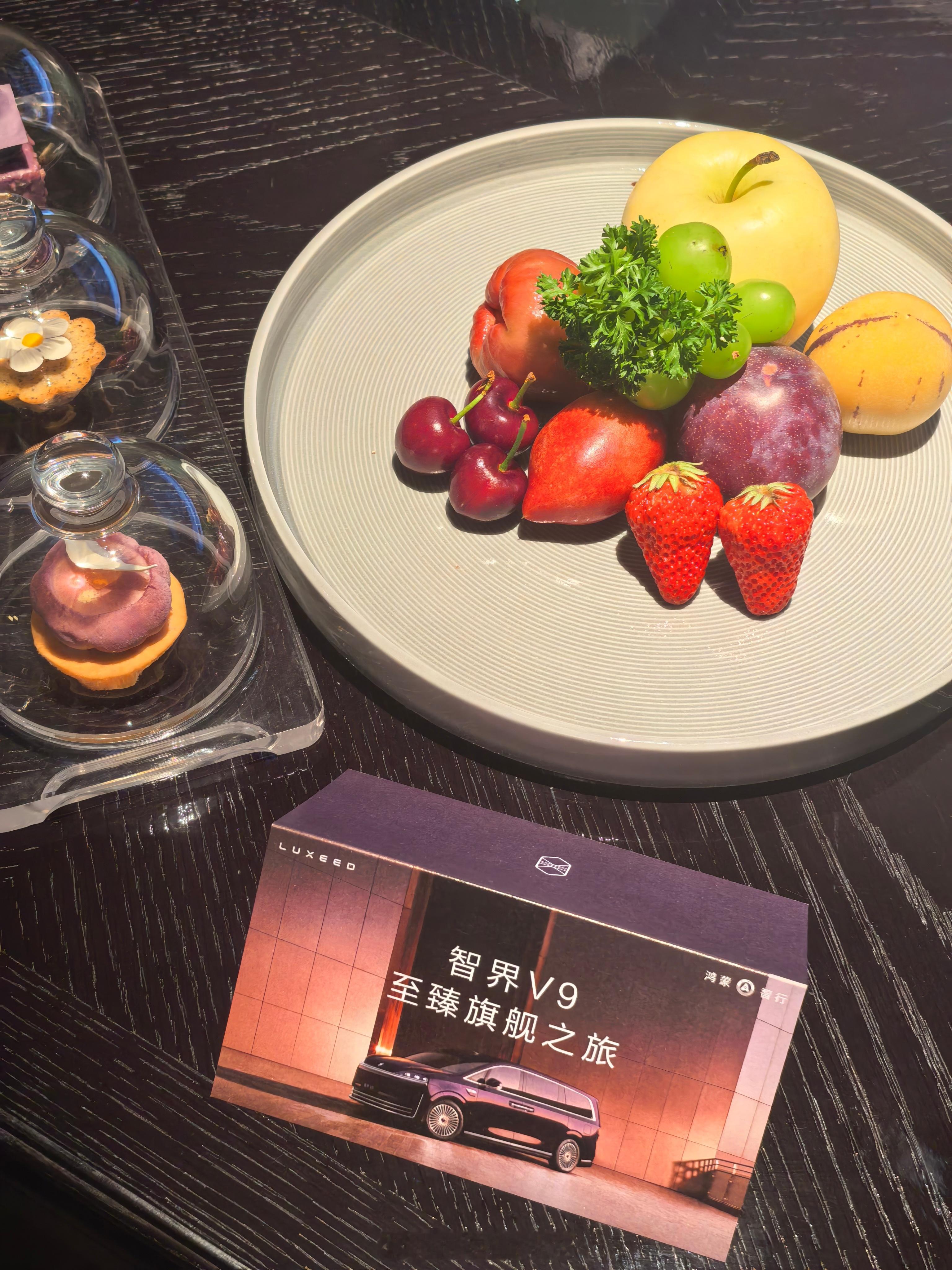 到珠海啦！期待一下鸿蒙智行的第一台MPV！ 我和汽车的日常智界v9