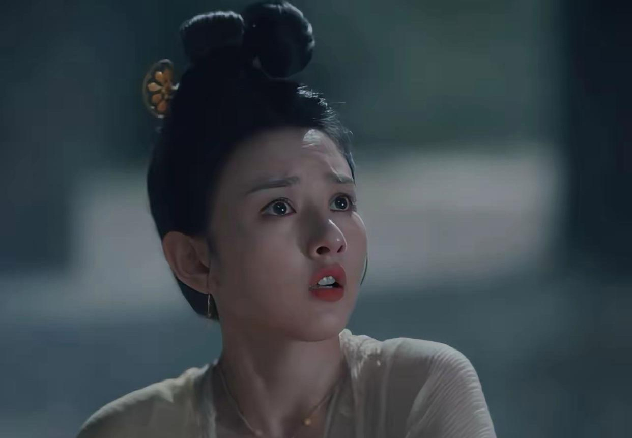 救命！我发现了宋祖儿嘴合不上的真相最近追折腰，觉得祖儿很美，娇媚小女子，但还是会