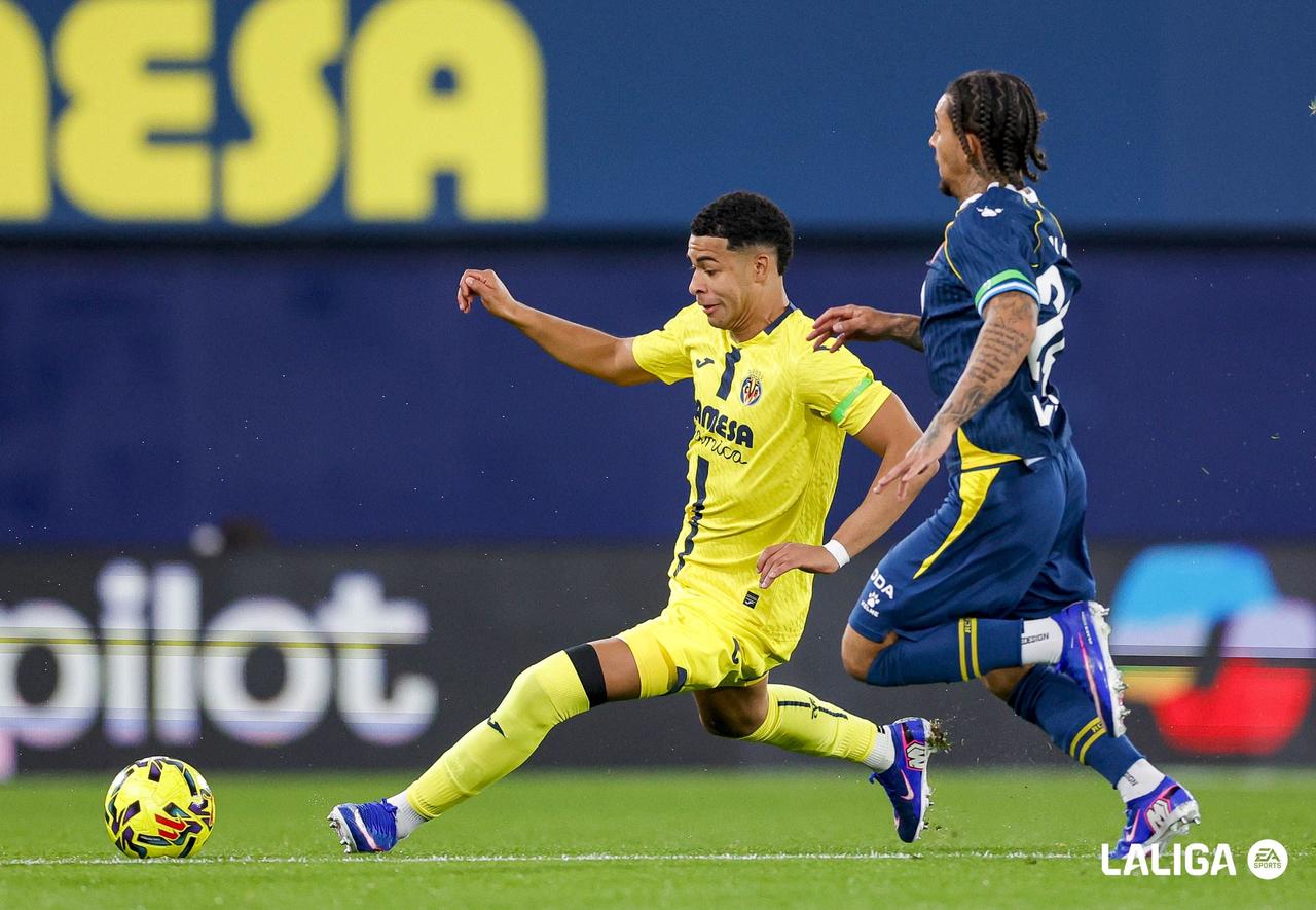 全场|比利亚雷亚尔 4-1 皇家西班牙人

⚽️35' 布坎南头球摆渡，米卡塔泽