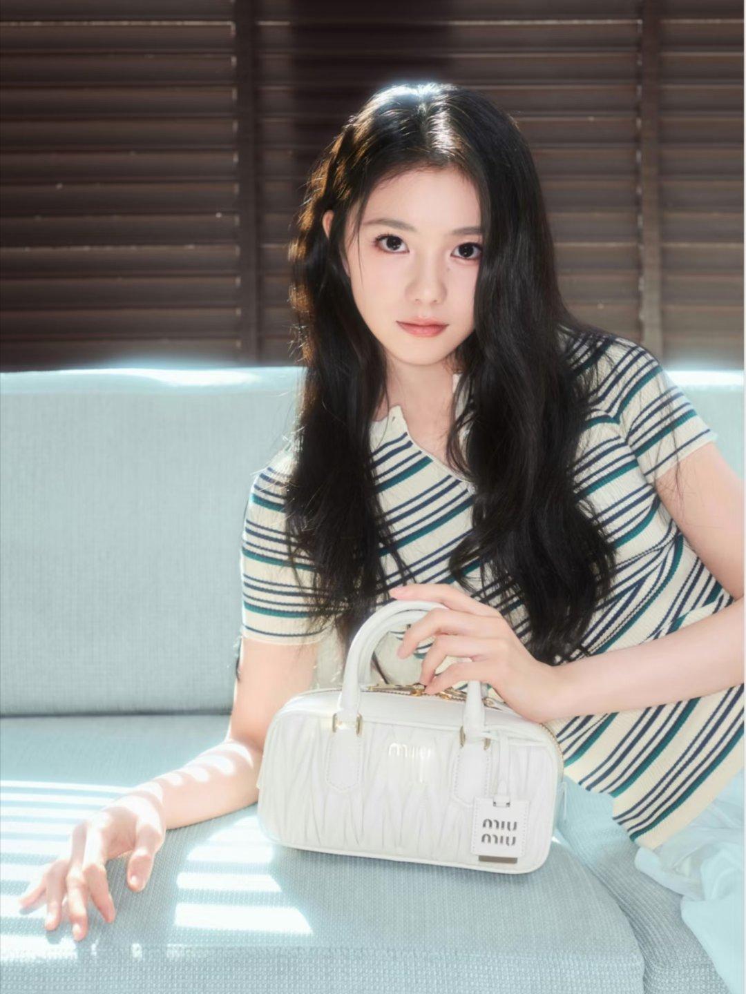 9位女艺人共同演绎MiuMiu 不同风格的美！刘浩存、赵今麦、李庚希、陈妍希、沈