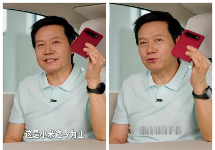 一开始我以为这是普通的双折叠的机，宽度翻倍的，但实际上是直板手机变短以后，然后再