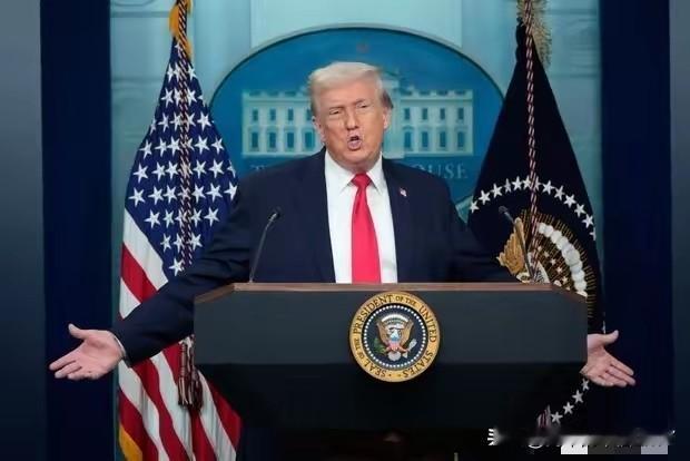 特朗普一周年演讲！今天凌晨，美国总统特朗普在白宫发表了就职一周年演讲。


在谈