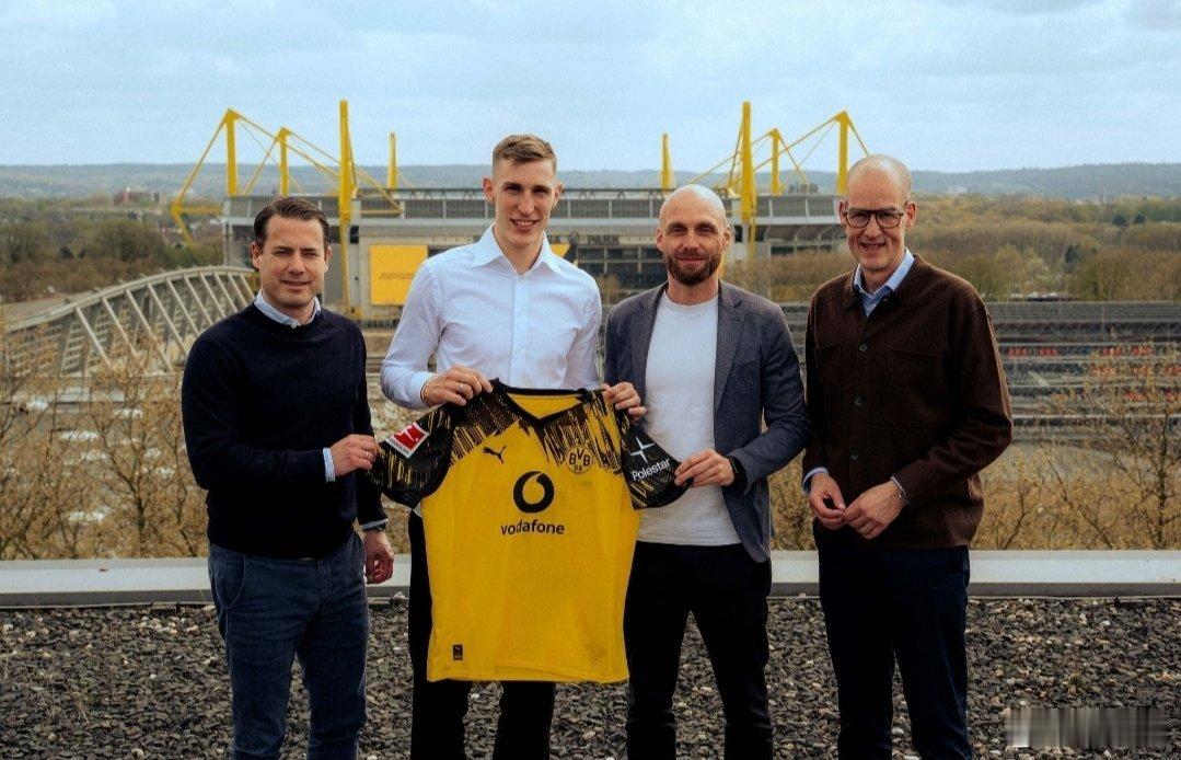 【官宣】施洛特贝克续约了！多特蒙德德甲hejabvb德甲