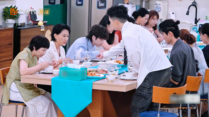 原生家庭好的人天生更会爱人心动双重奏开播心动双重奏徐斯铖温柔藏在一举一动里，主动