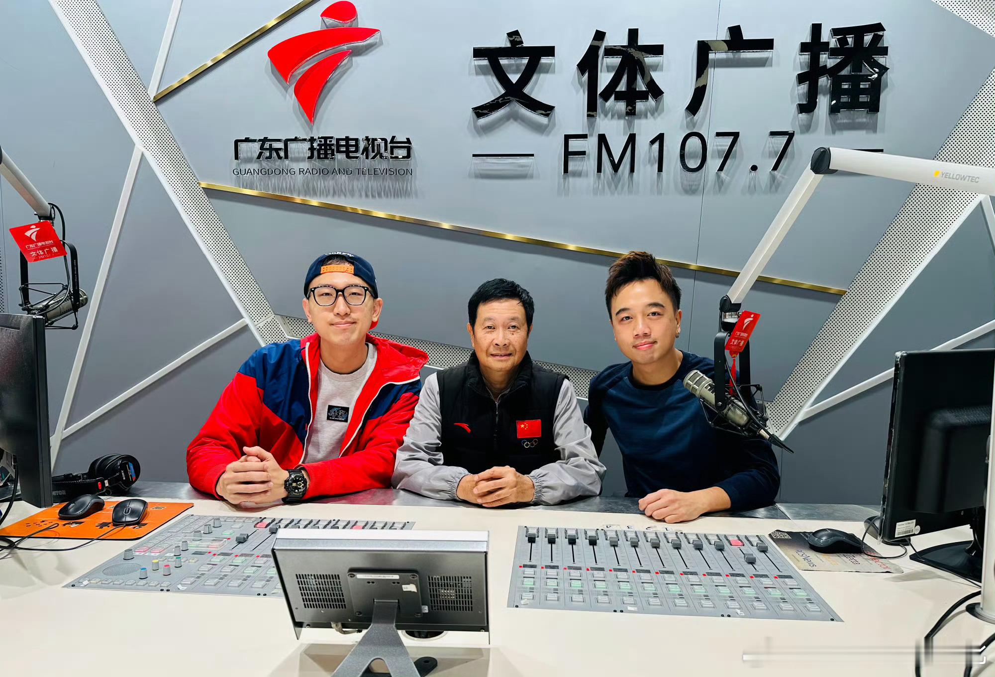 啊，不是被盗号了吧[哈哈]这有点过了 ​​​