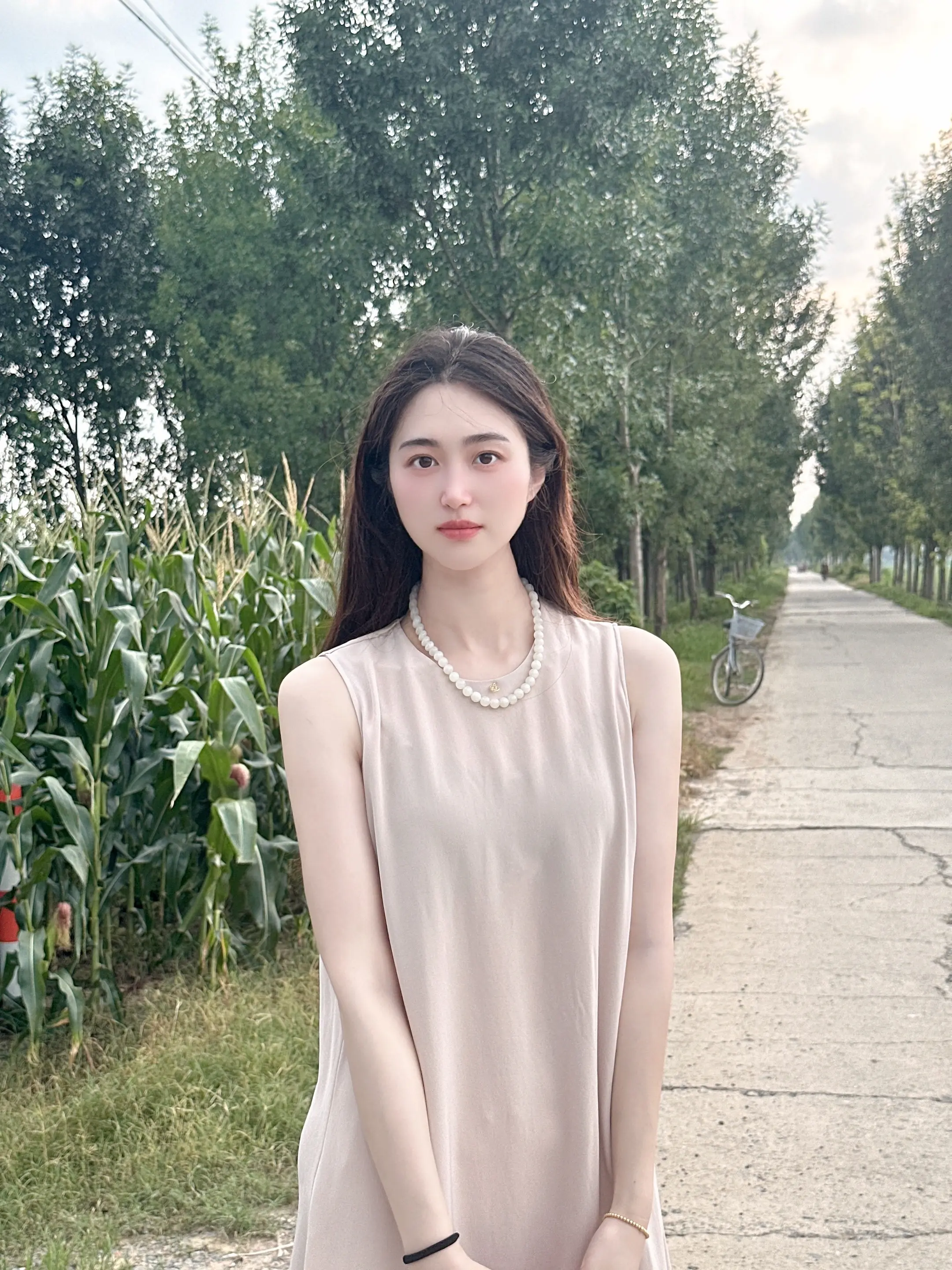 男人爱你没太多话，钱给你，爱给你，好脾气给你。
