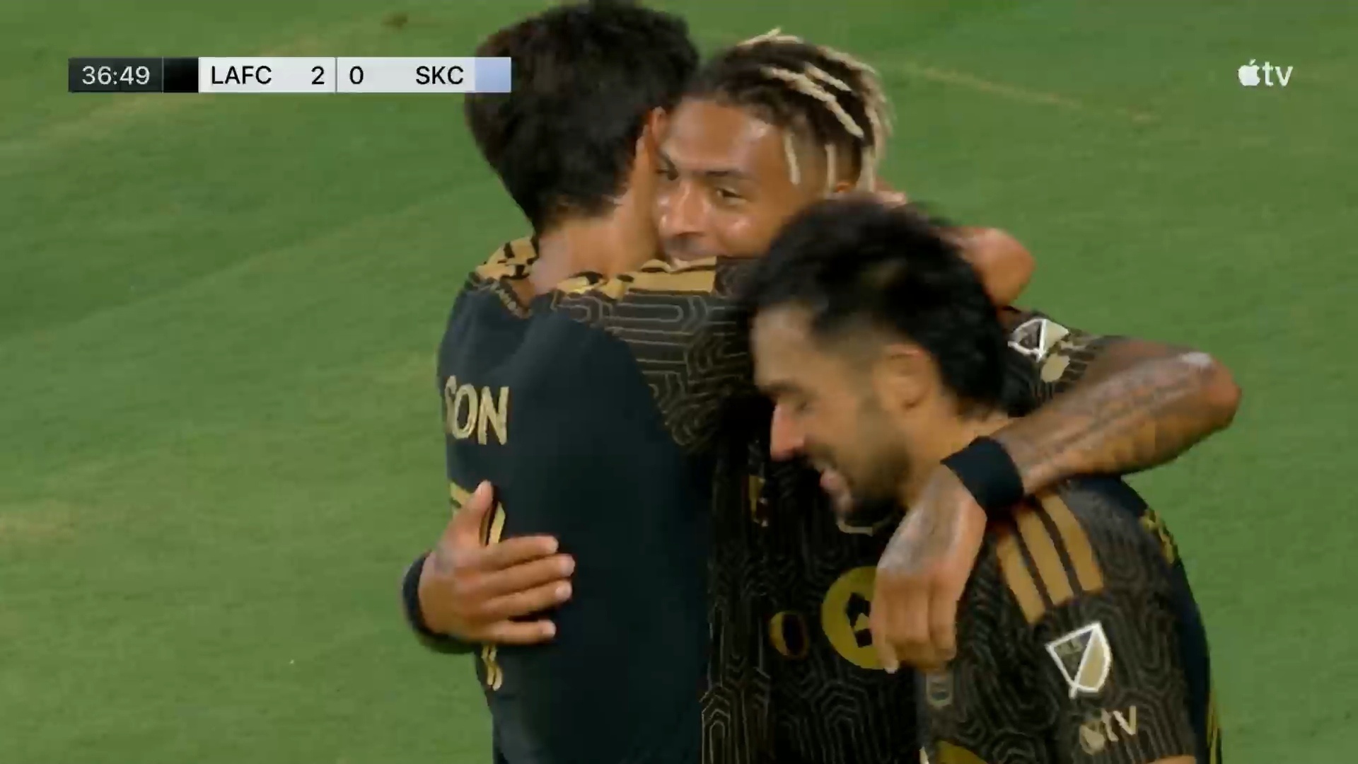 GOAL！37分钟博安加反击中单刀破门，2-0！ 