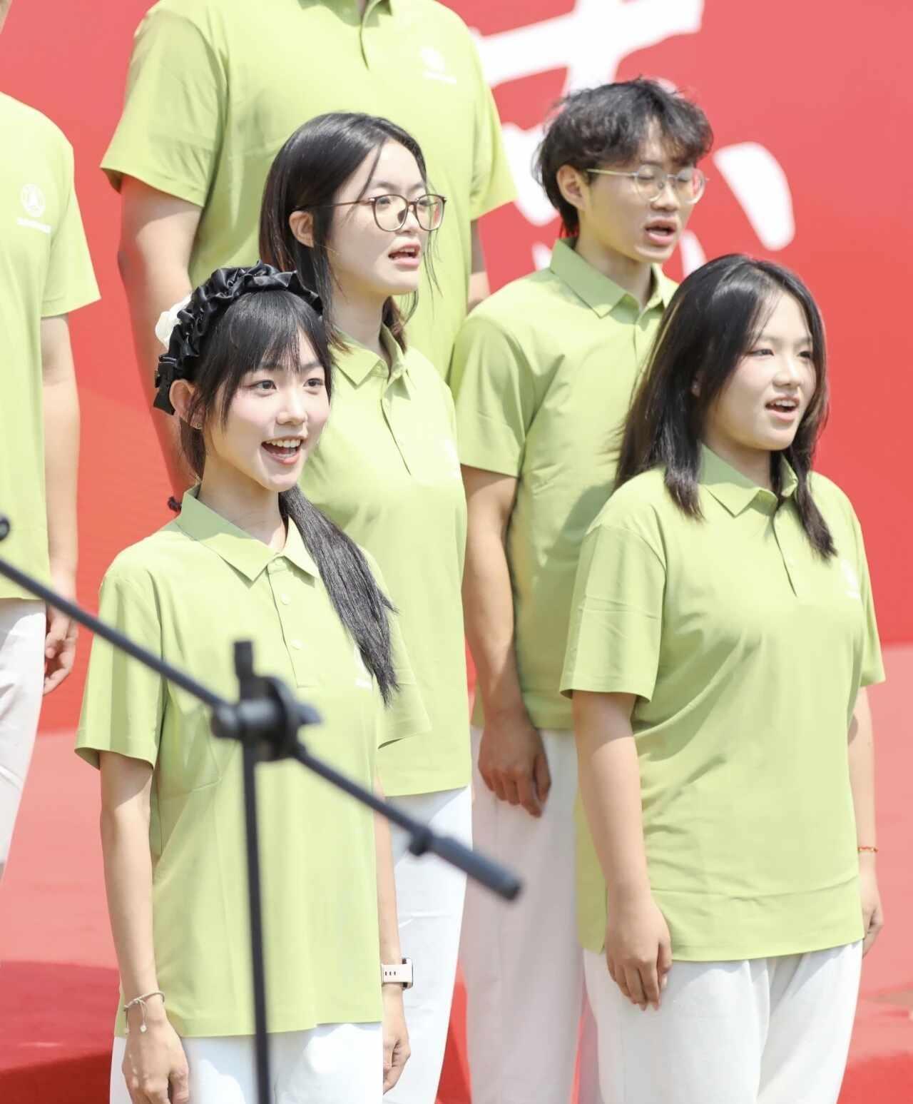 我在湖大开学典礼！
秋风拂面，青春集结。今天，湖北大学2026年开学典礼暨本科新