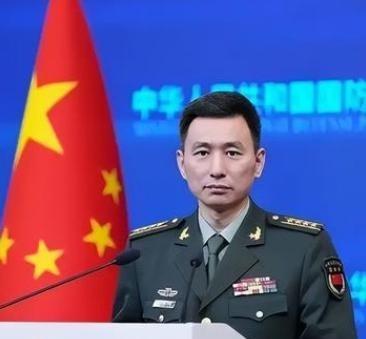 中国应该公开警告任何国家，谁胆敢攻击中国大陆本土目标，无论从哪里发动攻击，中国在