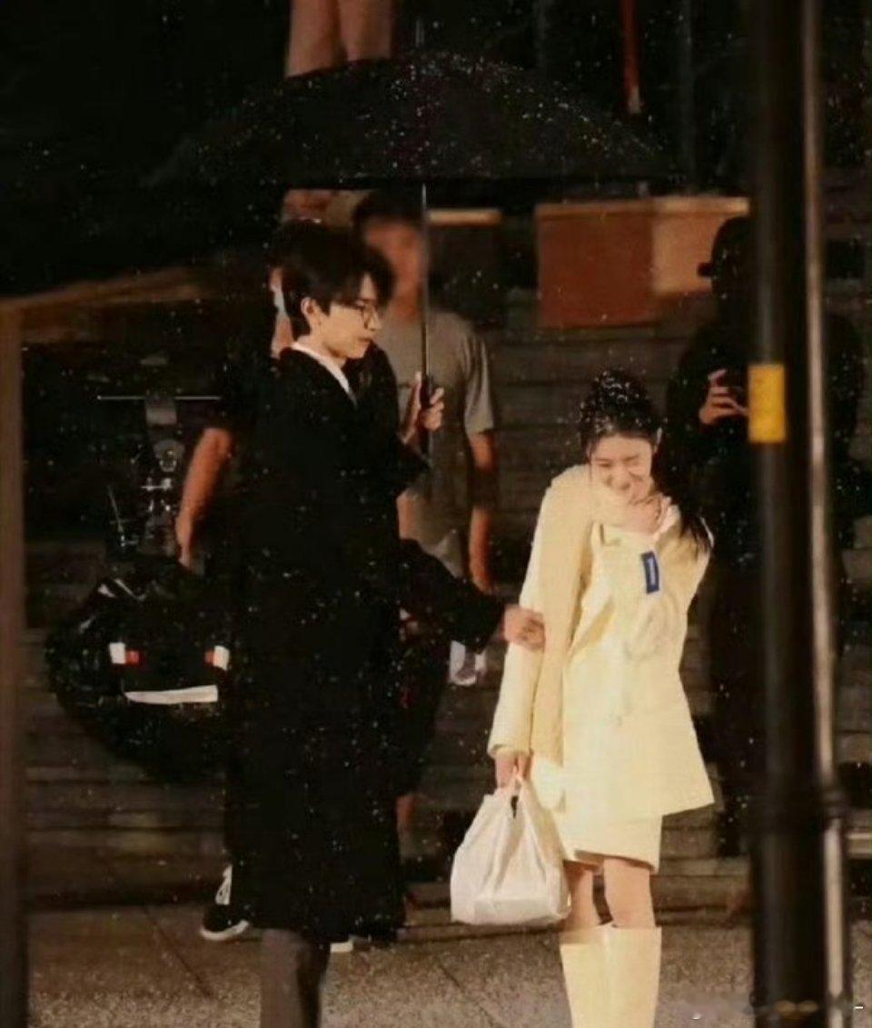 刘浩存林一的脱轨 算不算是现偶最强 ​​​