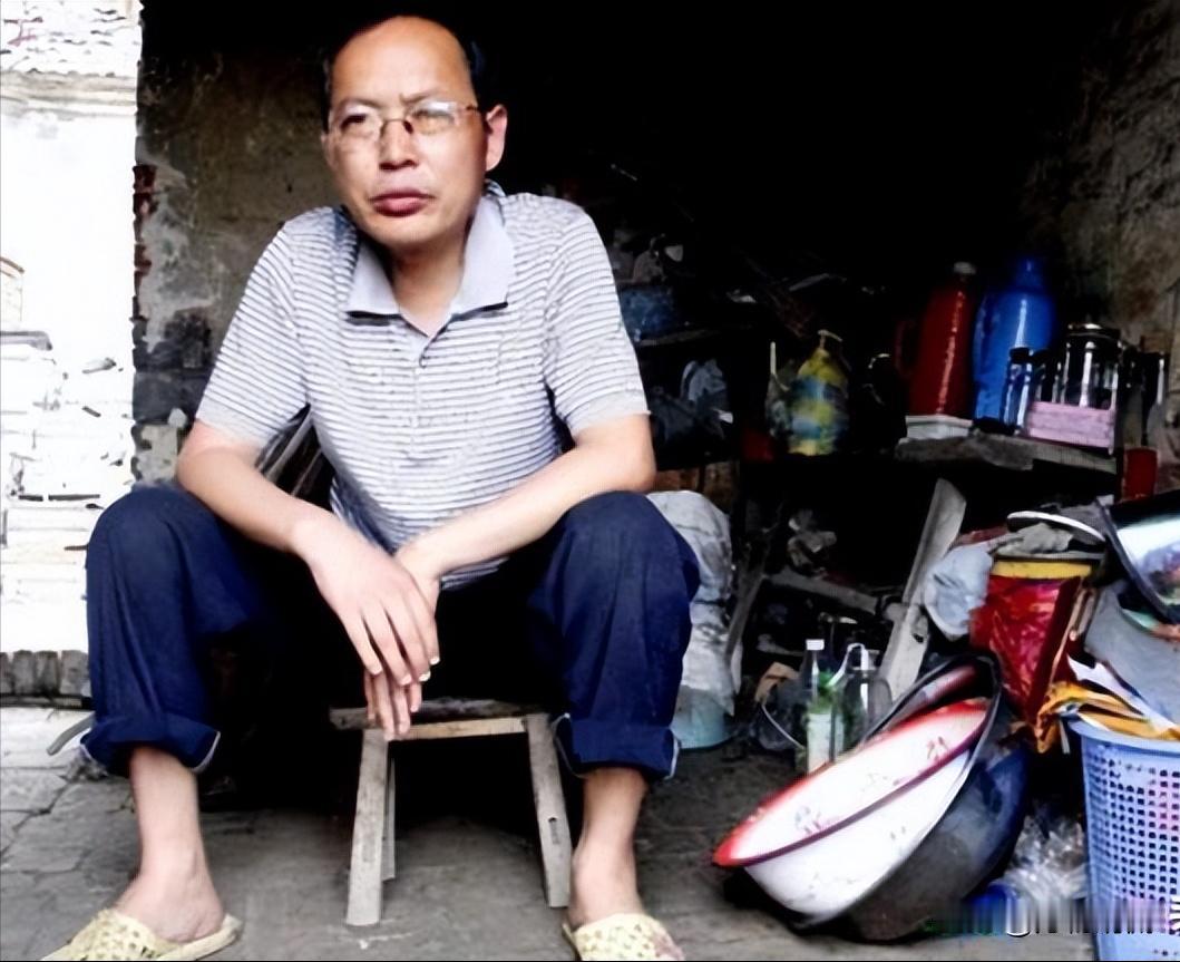 “陈景润是错的！”农村小伙刘汉清，竟敢质疑我国最伟大的数学家陈景润，为了自证，他