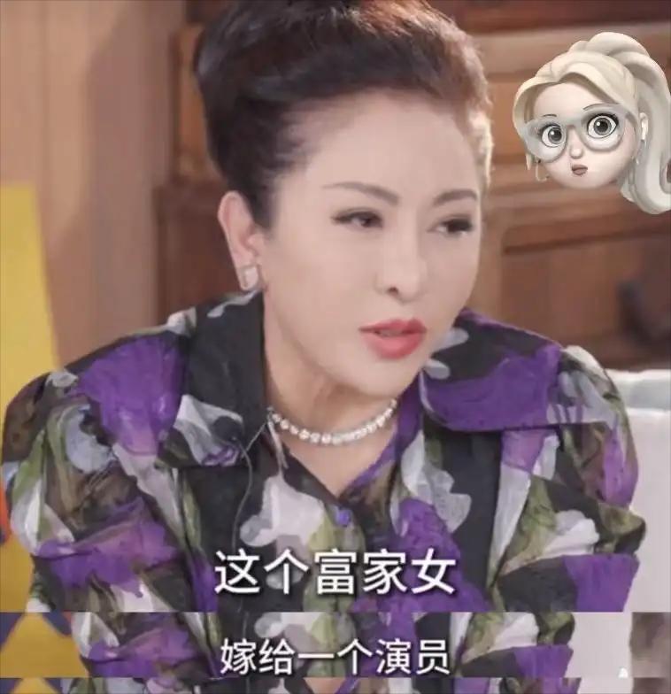 向太这段时间可真是放飞自我了，把自己的账号当成了炕头，一开口就是聊这个的隐私，聊